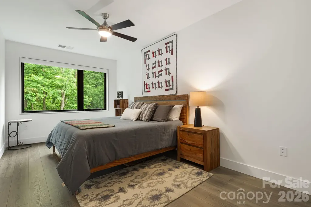 68 Craven Street Asheville NC 28806