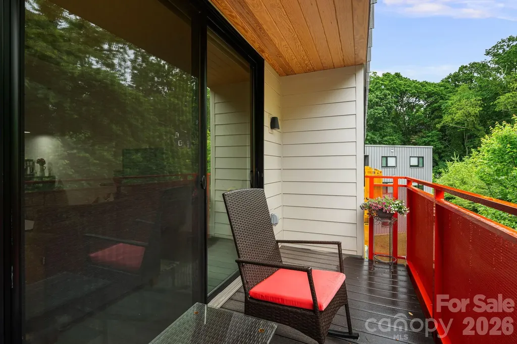 68 Craven Street Asheville NC 28806