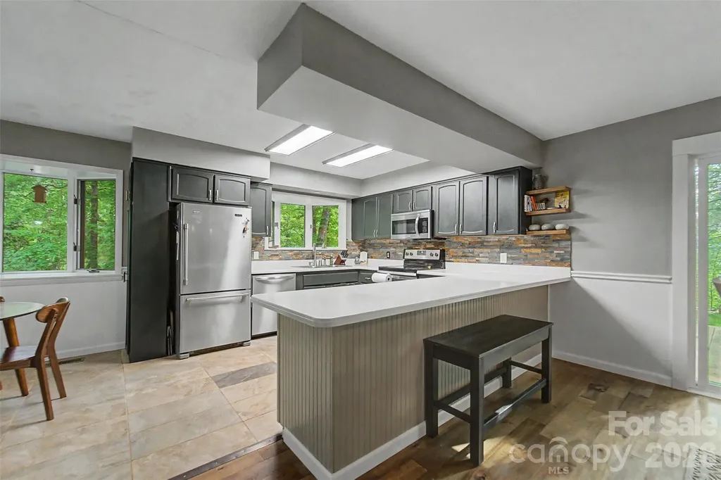 171 High Splendor Road Robbinsville NC 28771