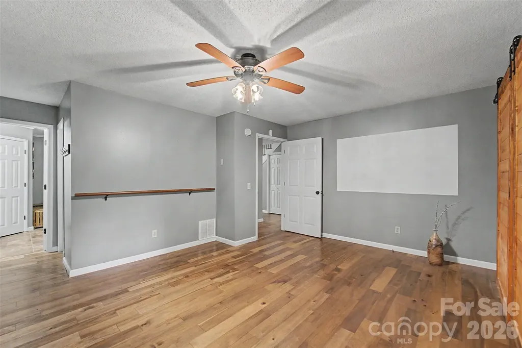 171 High Splendor Road Robbinsville NC 28771