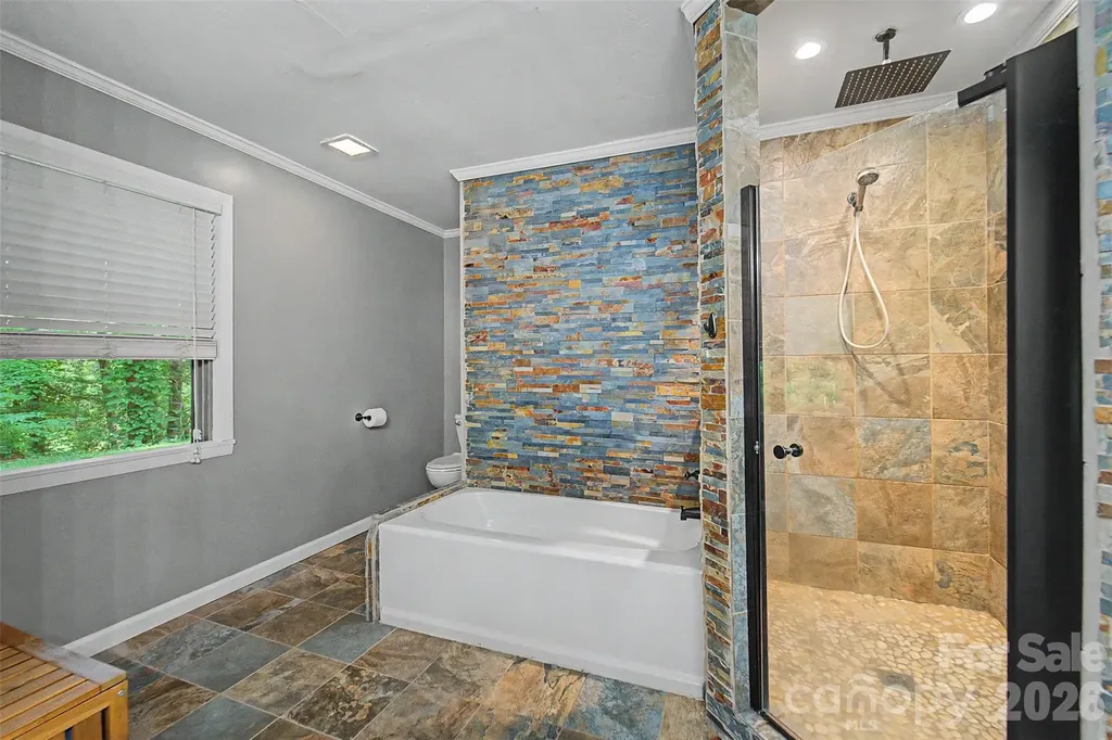 171 High Splendor Road Robbinsville NC 28771