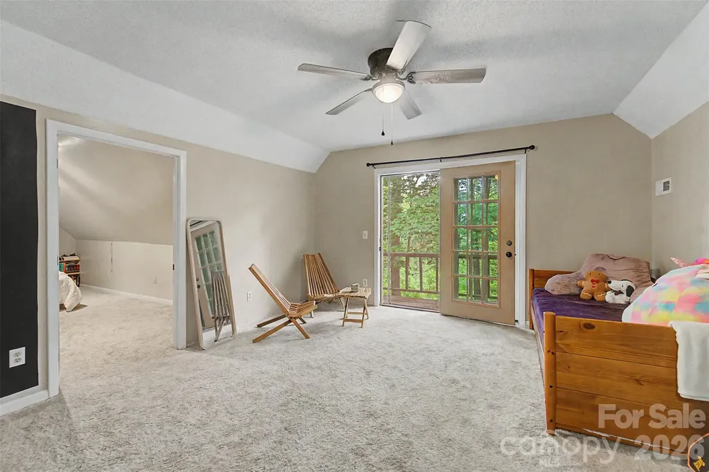 171 High Splendor Road Robbinsville NC 28771