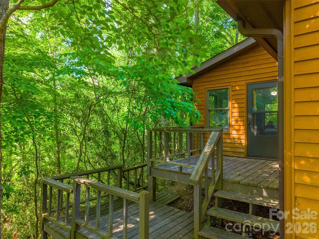 171 High Splendor Road Robbinsville NC 28771