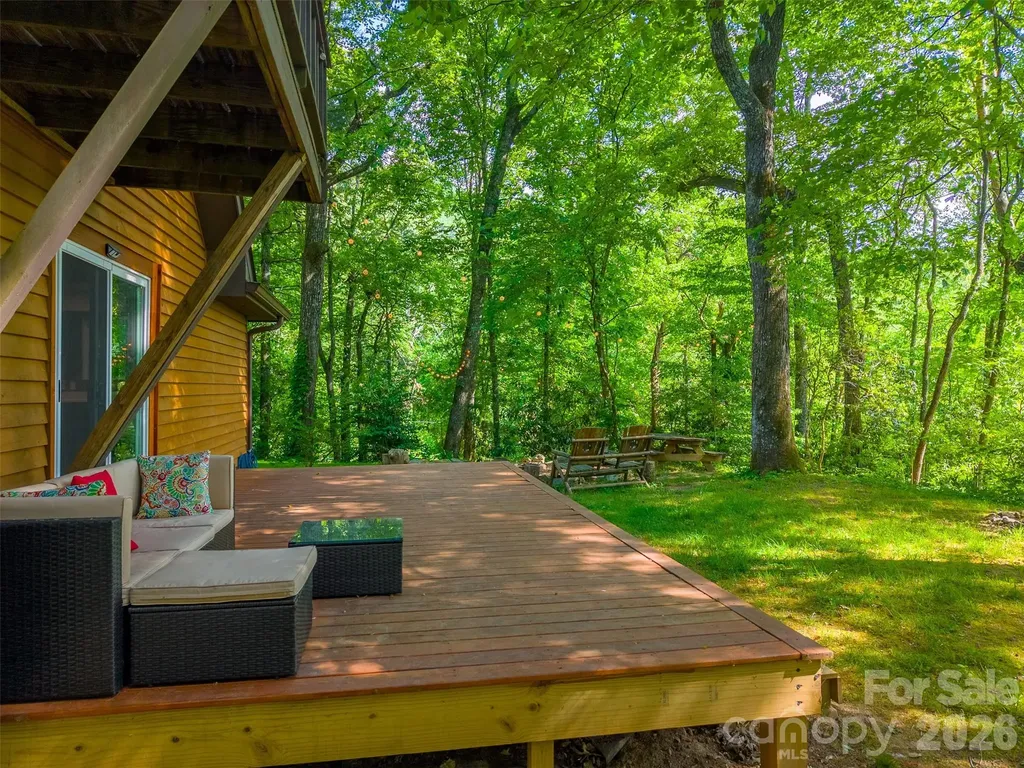 171 High Splendor Road Robbinsville NC 28771