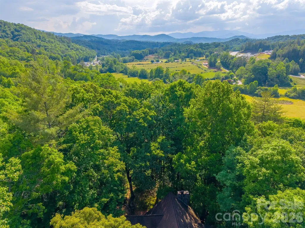 171 High Splendor Road Robbinsville NC 28771