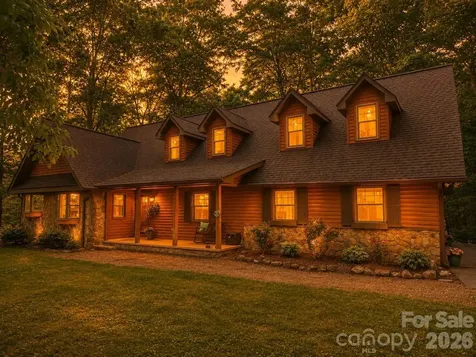 171 High Splendor Road Robbinsville NC 28771