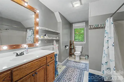 171 High Splendor Road Robbinsville NC 28771
