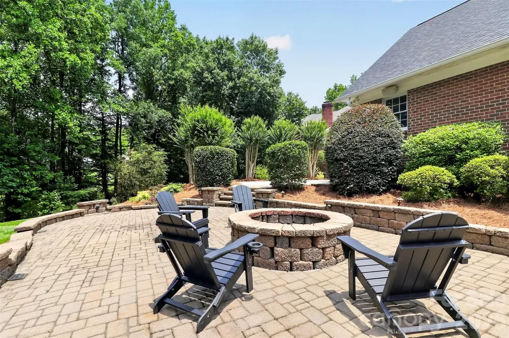 300 Quill Lane Matthews NC 28105