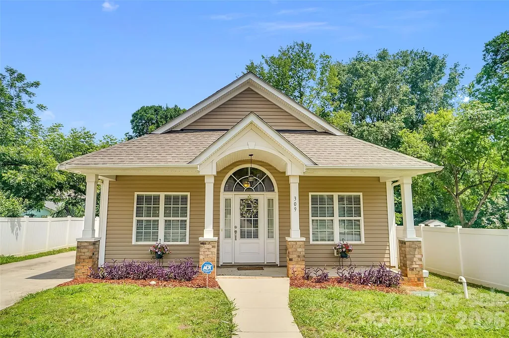309 Mill Road Charlotte NC 28216