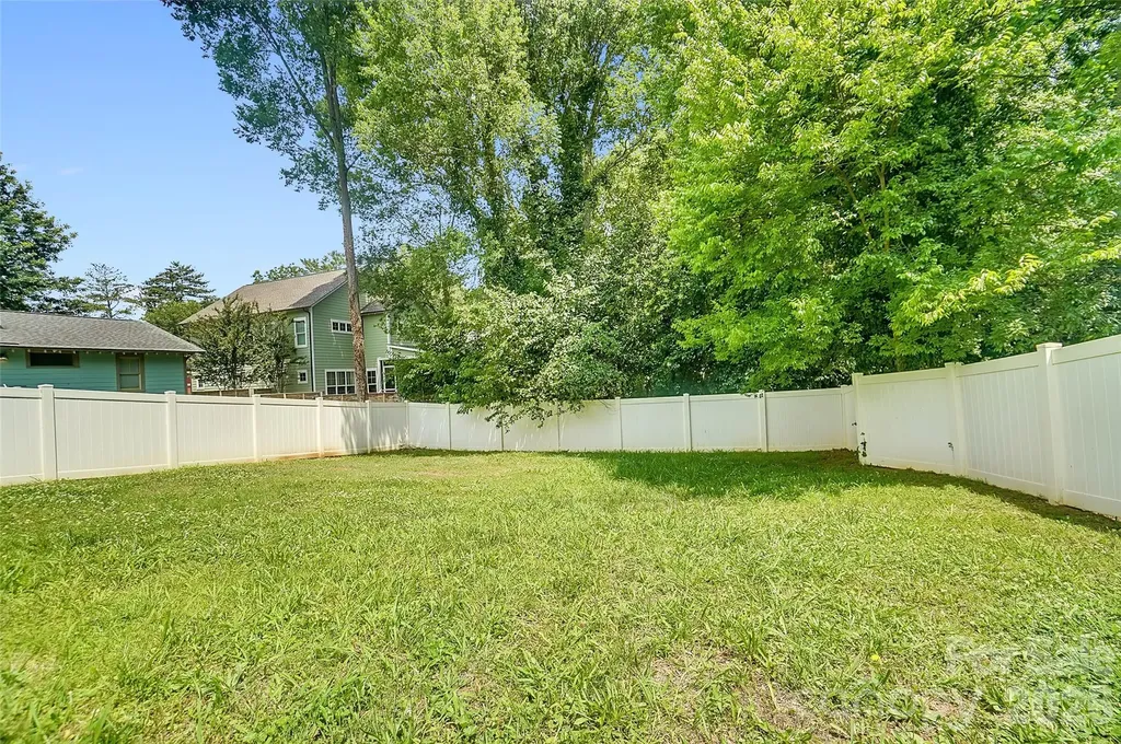 309 Mill Road Charlotte NC 28216