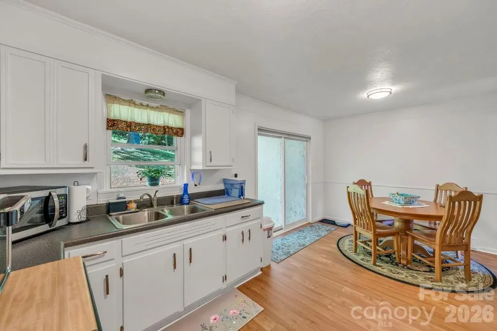 644 Valley Road Spruce Pine NC 28777