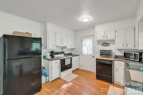 644 Valley Road Spruce Pine NC 28777
