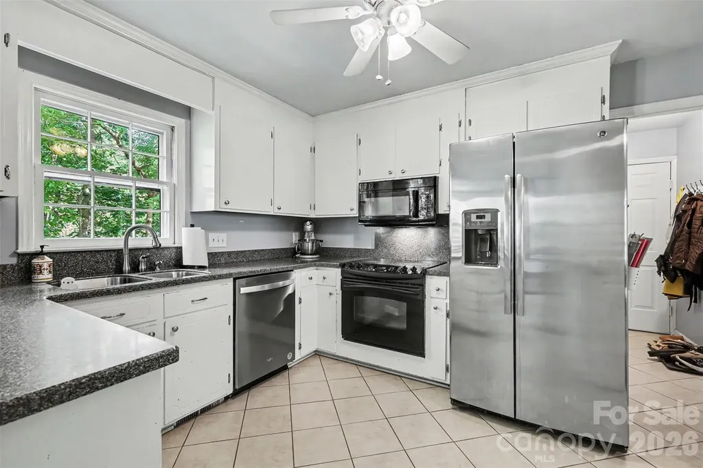 11808 Tall Oak Place Charlotte NC 28226