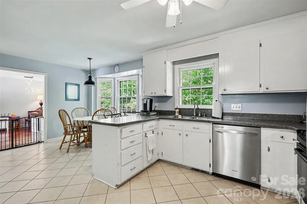 11808 Tall Oak Place Charlotte NC 28226