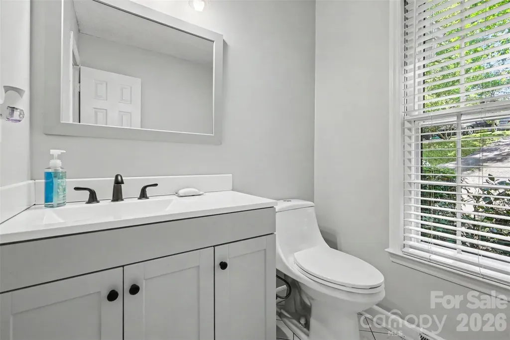 11808 Tall Oak Place Charlotte NC 28226