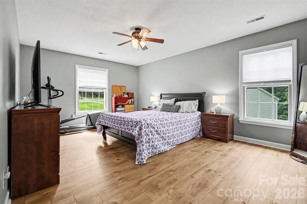 11808 Tall Oak Place Charlotte NC 28226