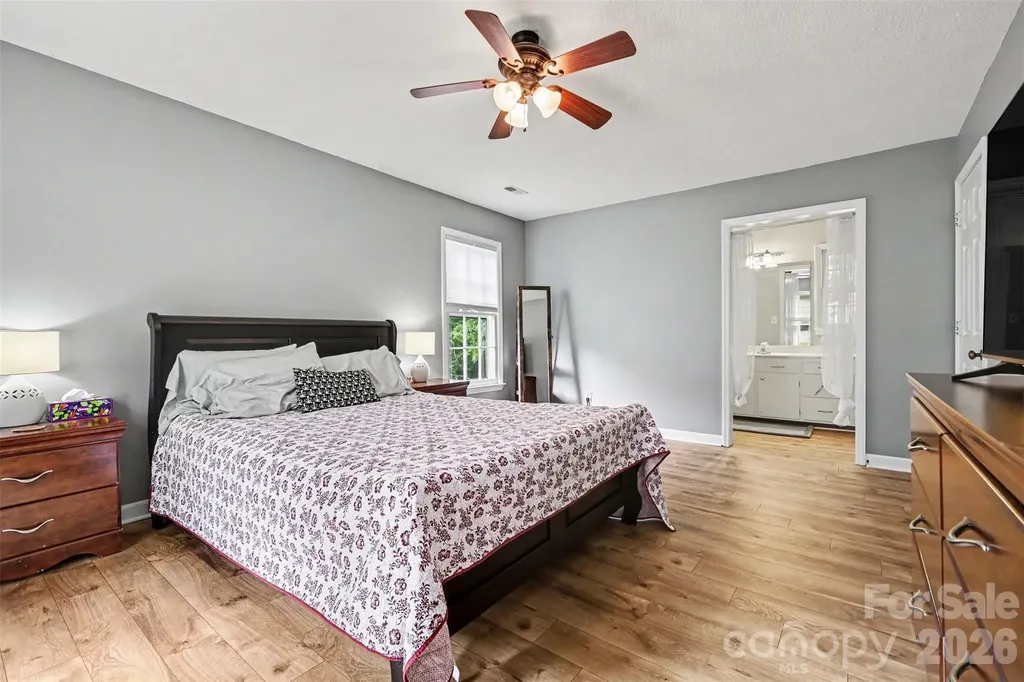 11808 Tall Oak Place Charlotte NC 28226
