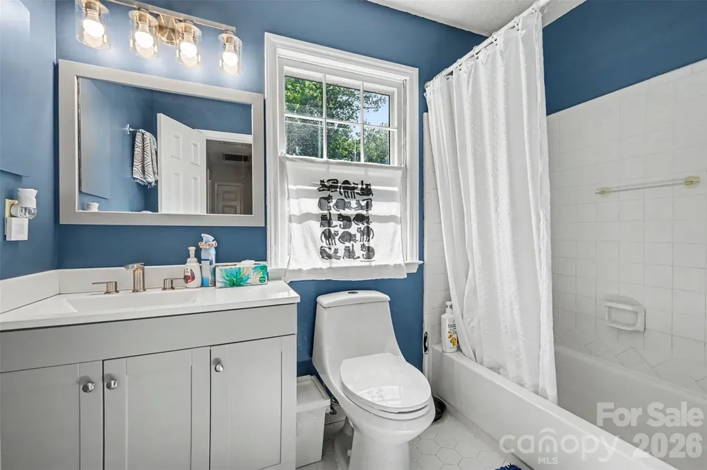 11808 Tall Oak Place Charlotte NC 28226
