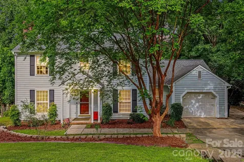 11808 Tall Oak Place Charlotte NC 28226