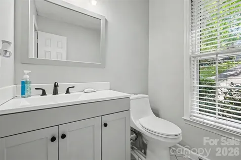 11808 Tall Oak Place Charlotte NC 28226