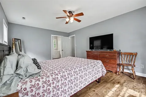 11808 Tall Oak Place Charlotte NC 28226