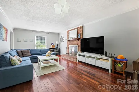 11808 Tall Oak Place Charlotte NC 28226