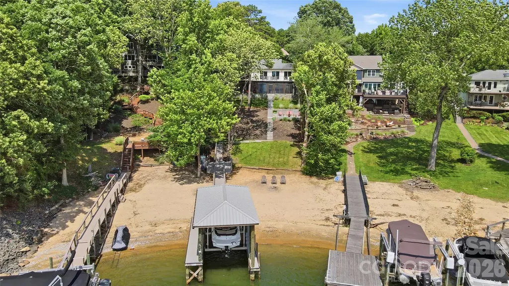31002 Executive Point Tega Cay SC 29708