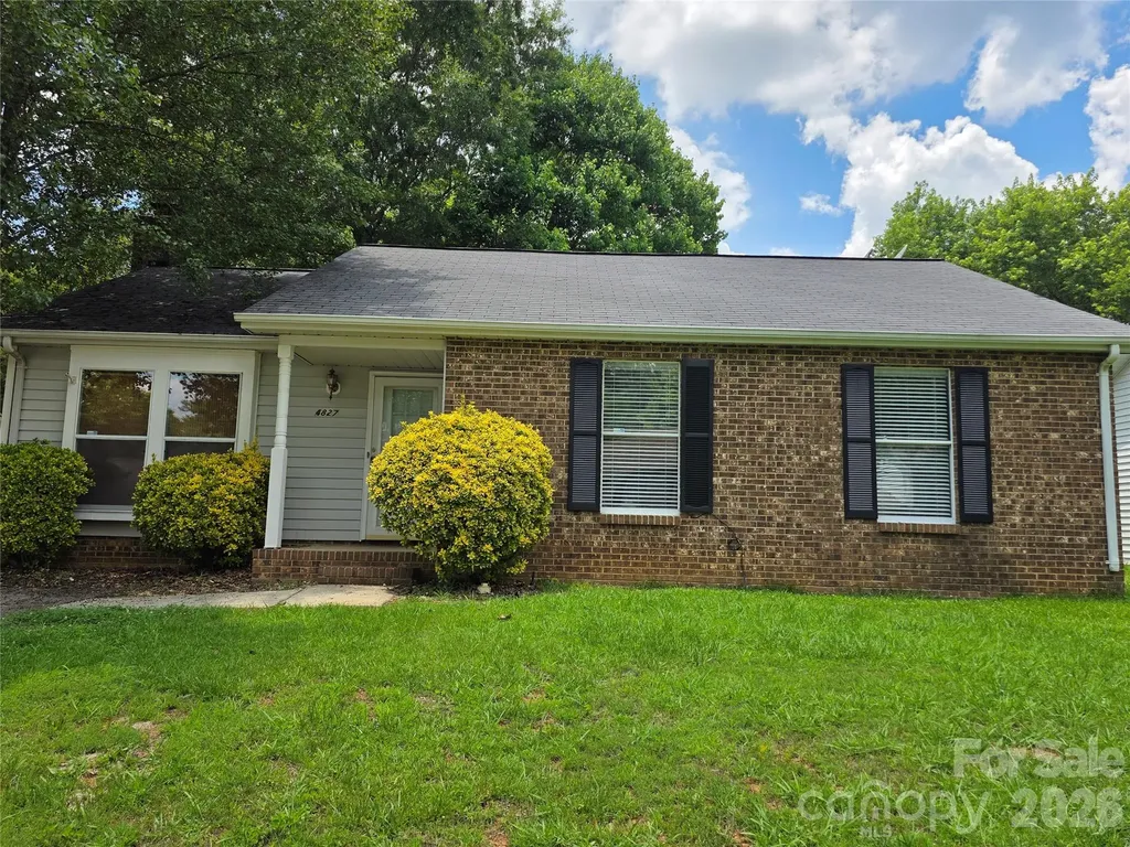 4827 Harri Ann Drive Charlotte NC 28227