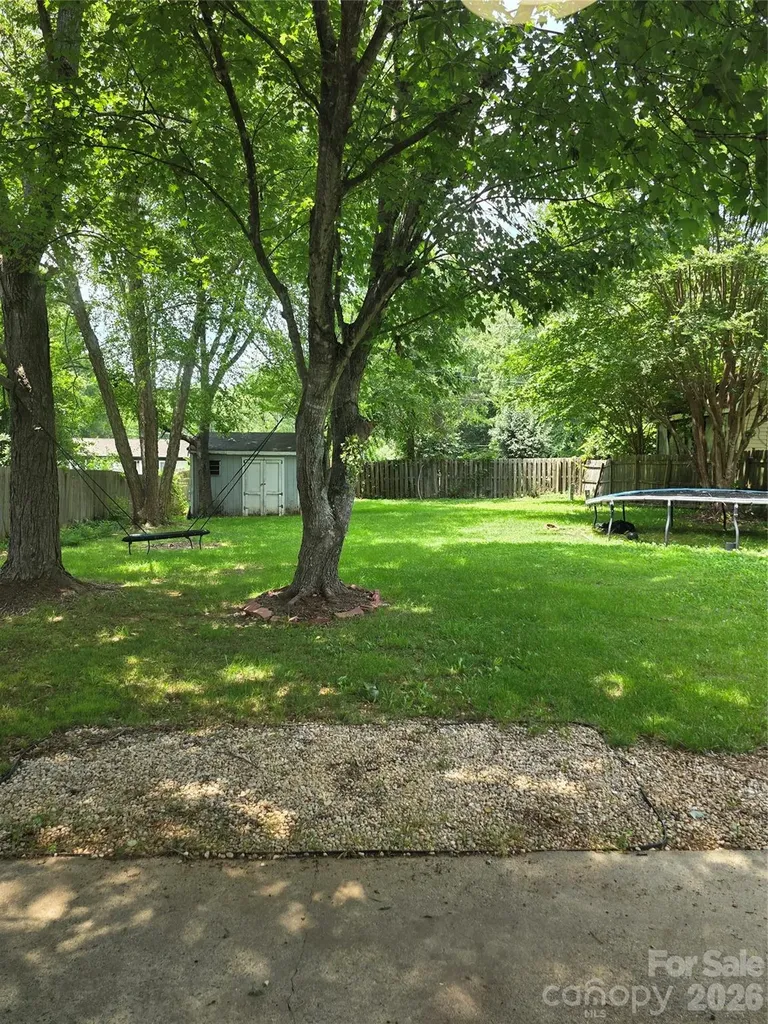 4827 Harri Ann Drive Charlotte NC 28227