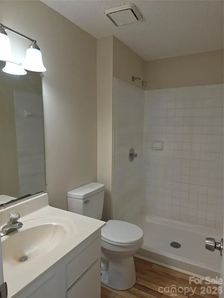 4827 Harri Ann Drive Charlotte NC 28227