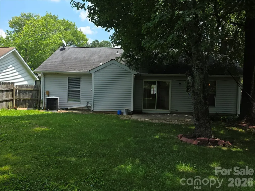 4827 Harri Ann Drive Charlotte NC 28227