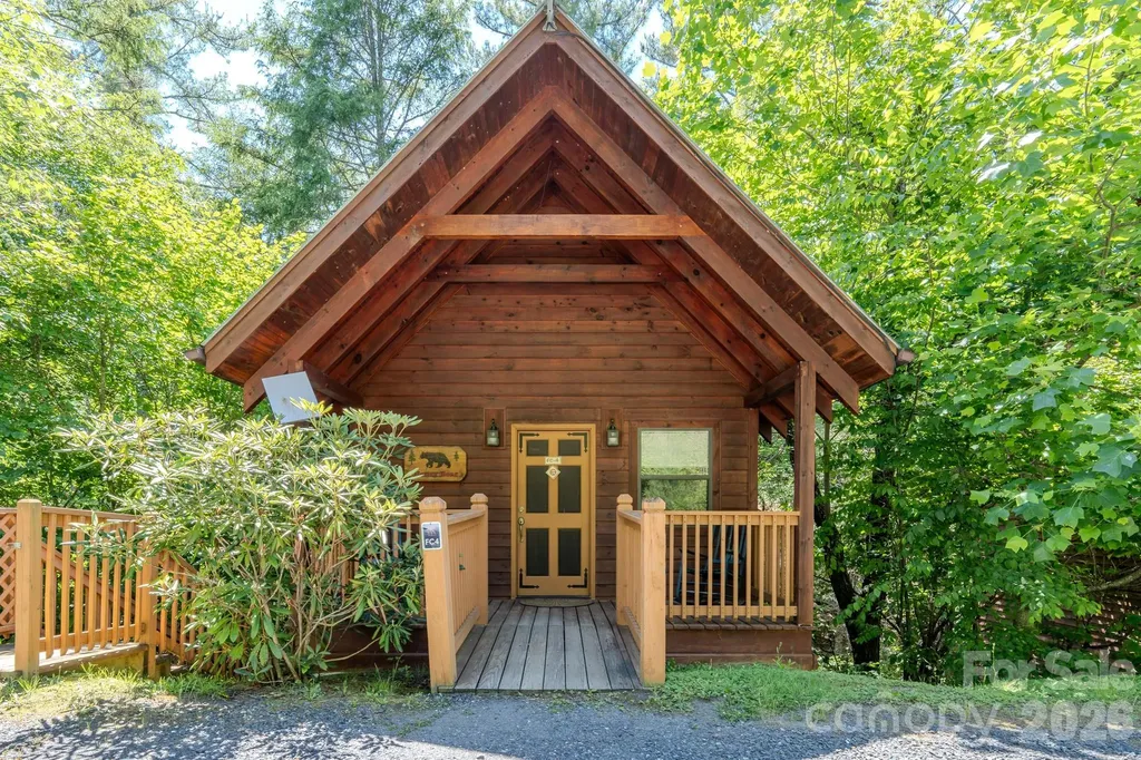 49 Creekside Loop Spruce Pine NC 28777