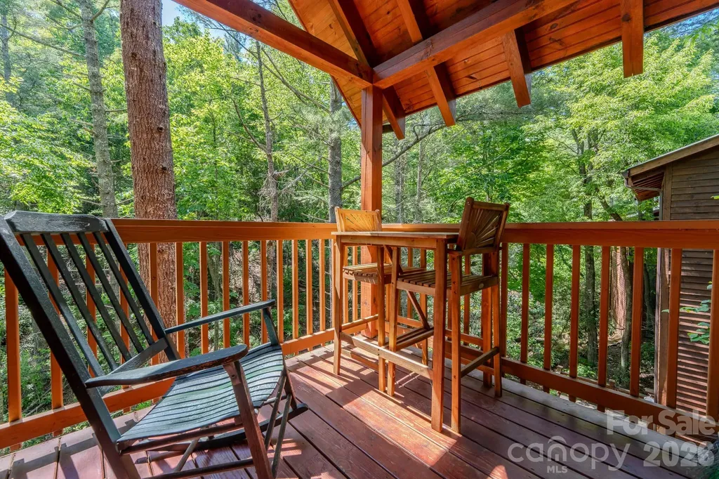 49 Creekside Loop Spruce Pine NC 28777