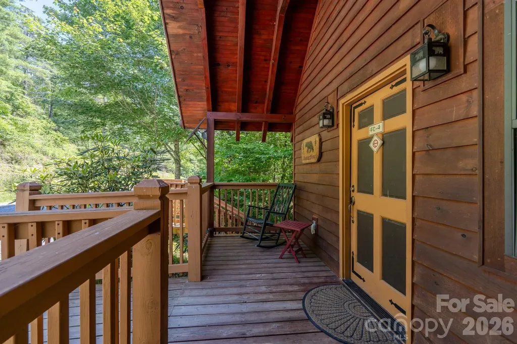 49 Creekside Loop Spruce Pine NC 28777