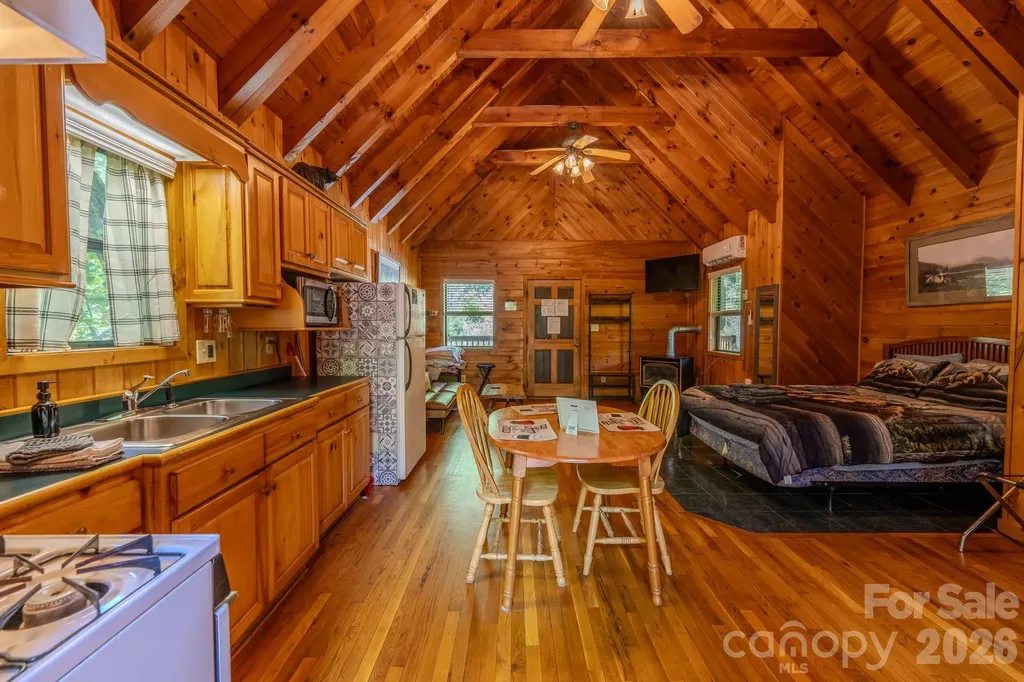 49 Creekside Loop Spruce Pine NC 28777