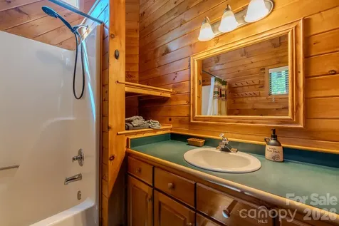 49 Creekside Loop Spruce Pine NC 28777