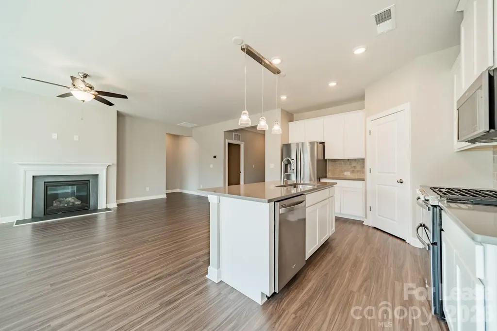 4124 Canopy Creek Drive Denver NC 28037