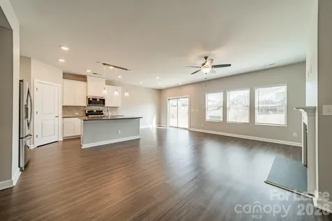 4124 Canopy Creek Drive Denver NC 28037