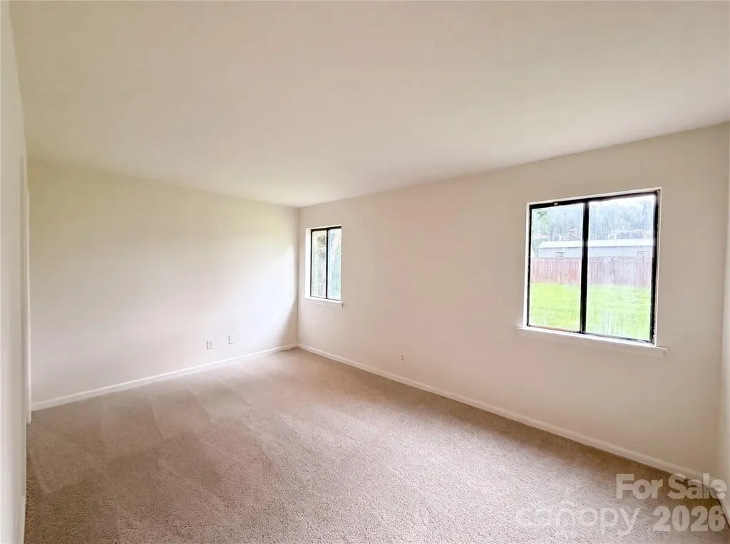 10015 Garth Wood Road Charlotte NC 28273