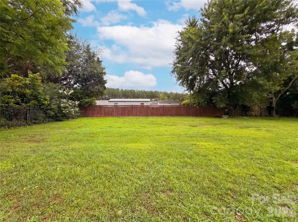 10015 Garth Wood Road Charlotte NC 28273