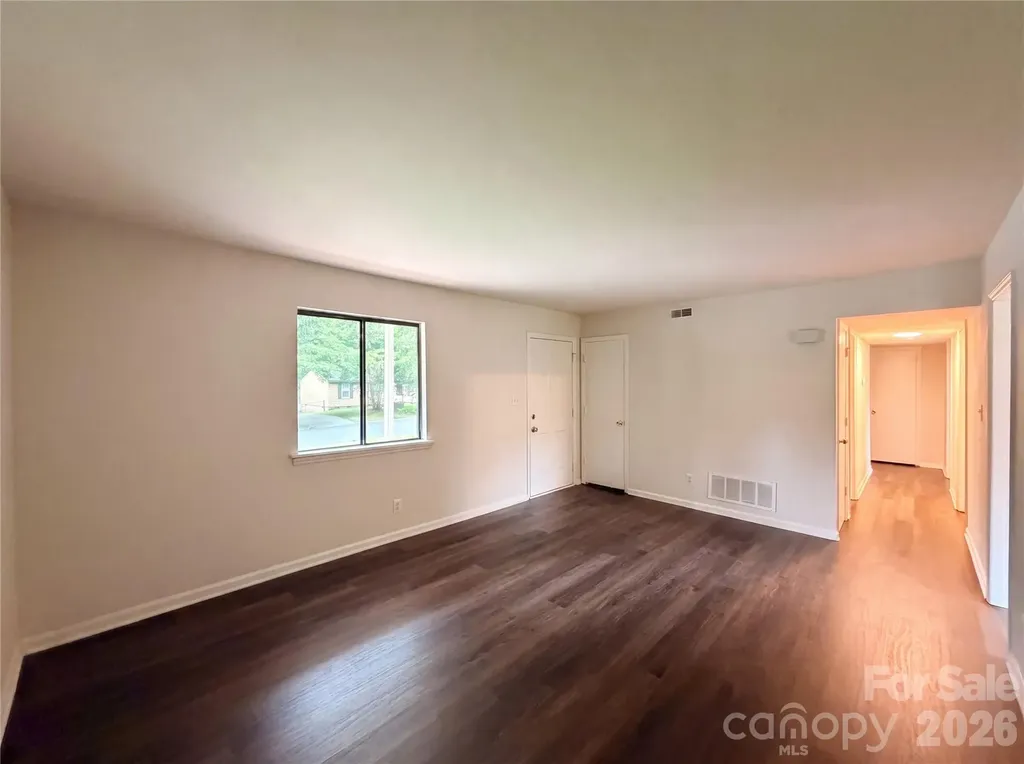 10015 Garth Wood Road Charlotte NC 28273