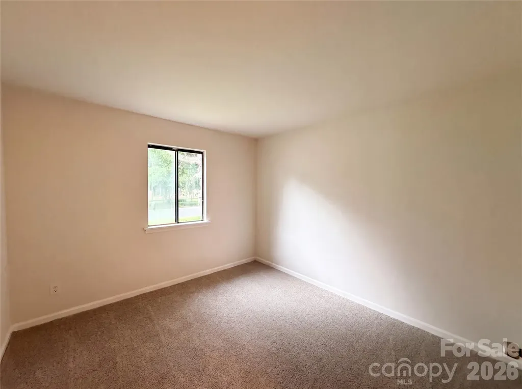 10015 Garth Wood Road Charlotte NC 28273