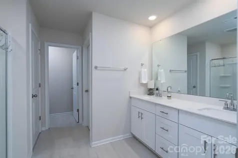 321 Fairchild Way Albemarle NC 28001