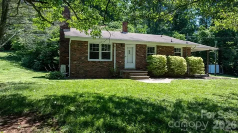 333 Chapel Hill Church Loop Marion NC 28752
