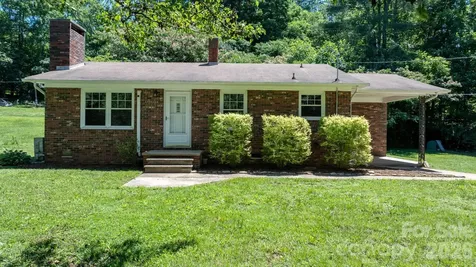 333 Chapel Hill Church Loop Marion NC 28752