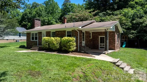 333 Chapel Hill Church Loop Marion NC 28752