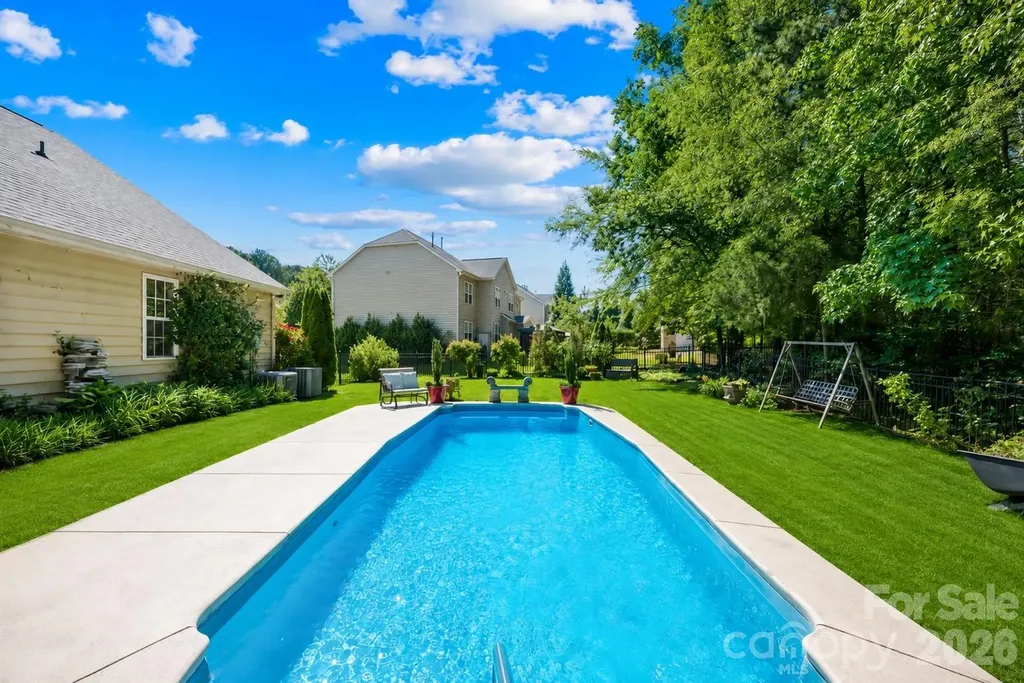 610 Springwood Drive Waxhaw NC 28173
