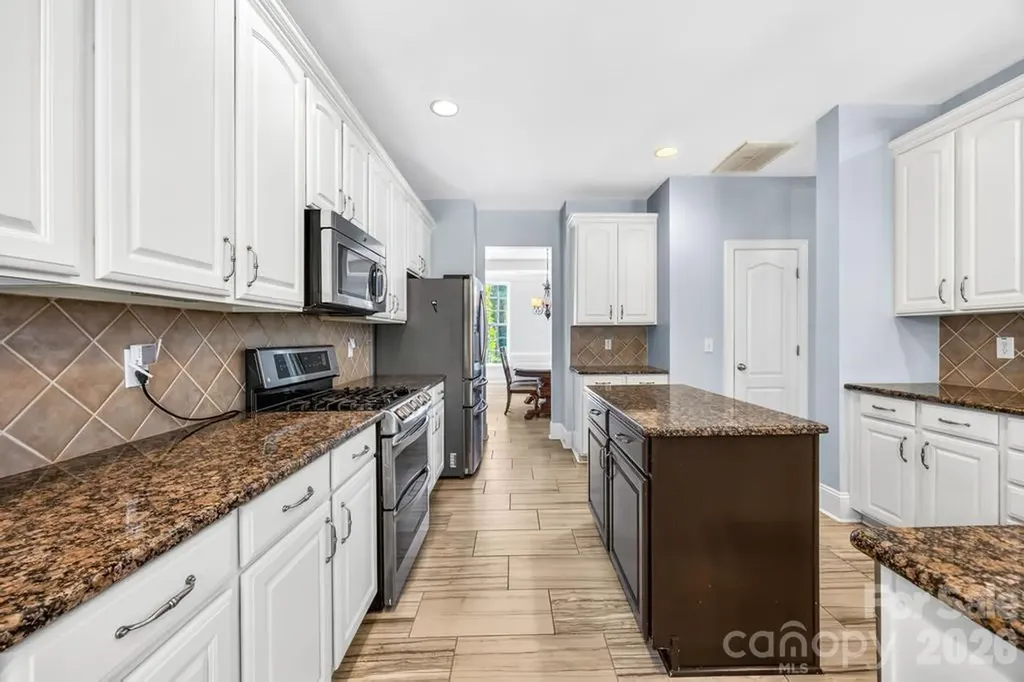 610 Springwood Drive Waxhaw NC 28173