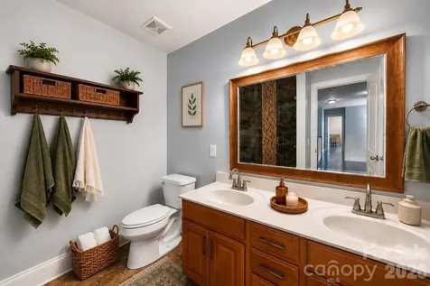 610 Springwood Drive Waxhaw NC 28173