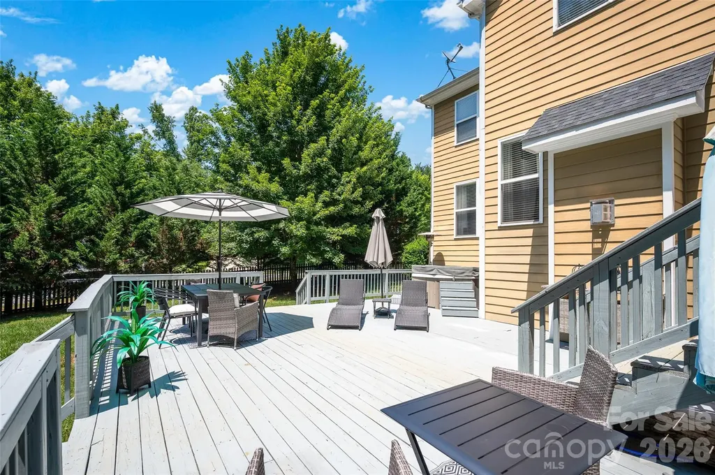 10104 Treetop Lane Cornelius NC 28031